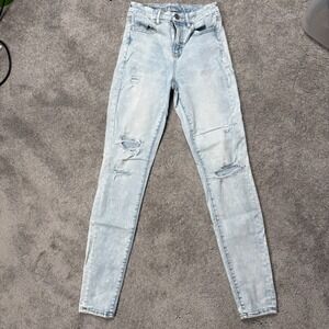 American Eagle Women's 4 Distressed Curvy Hi-Rise Jegging Light Wash Denim